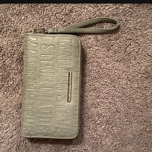 Steve Madden Wristlet